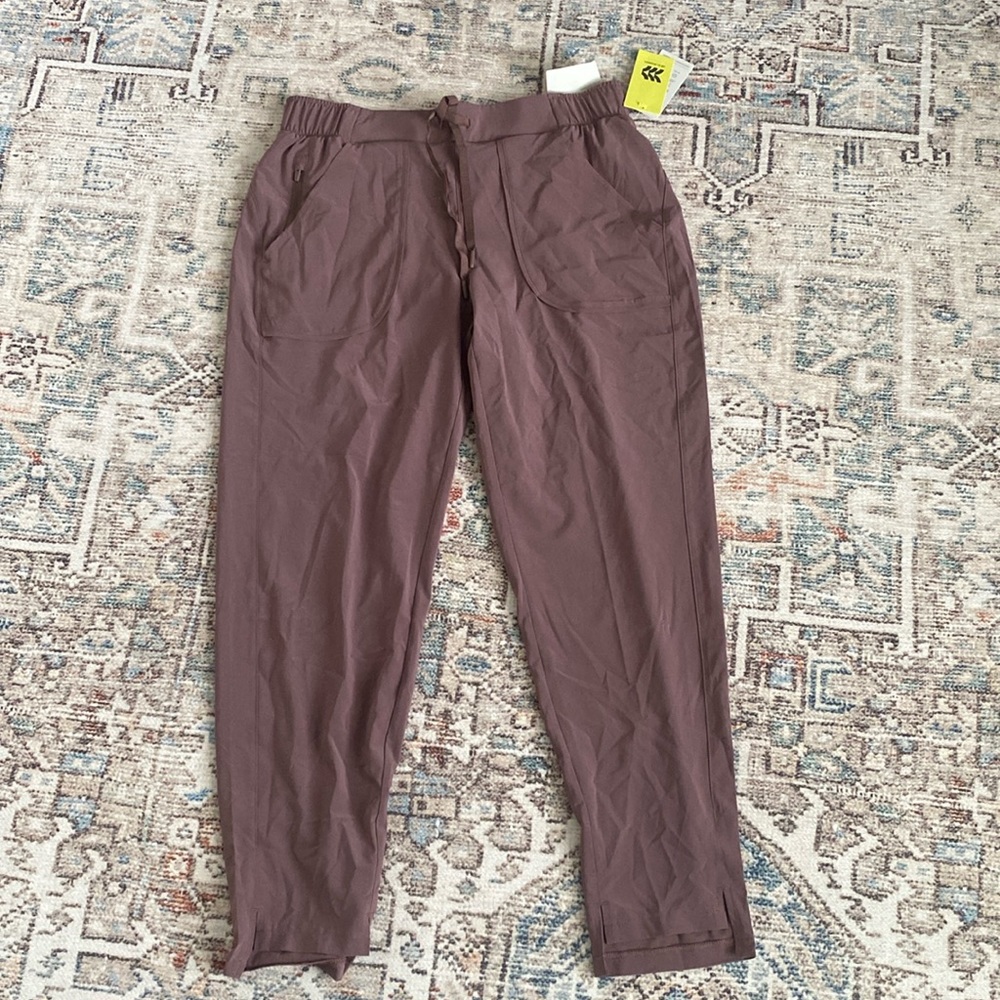 Women’s Small Workout Pants